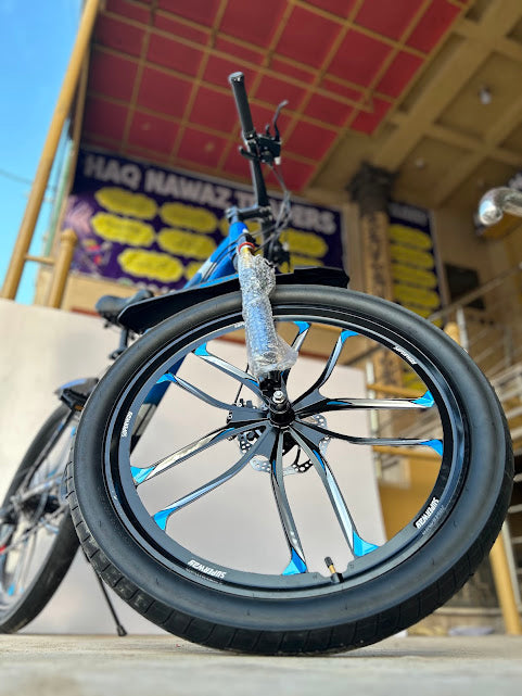 26” Premium Mountain Bike with Fiber Star Rims & Gears – Wide Tires, Lock Shocks – Cyclistan.pk